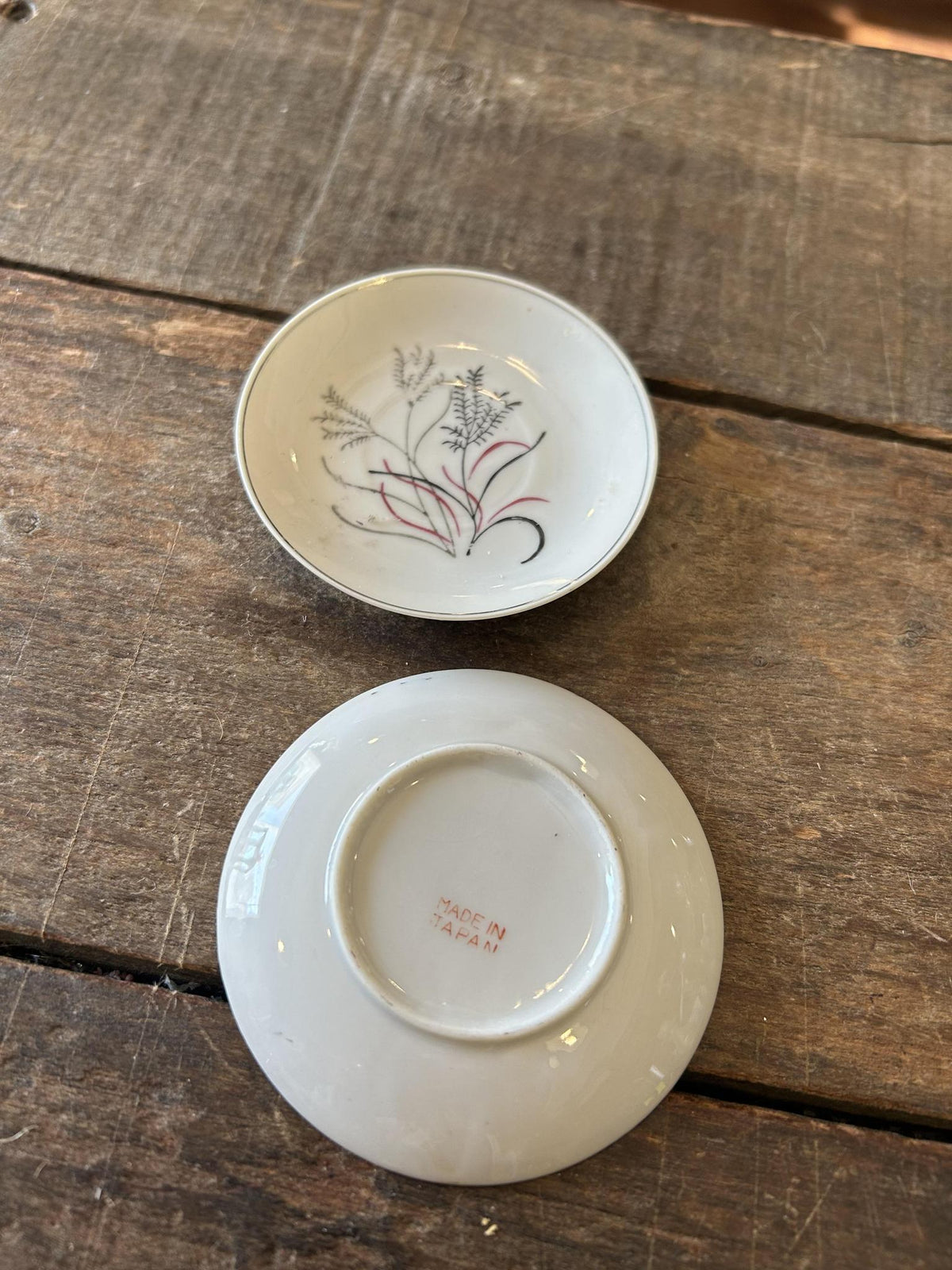 Vintage Wheat Grass Childs Tea Set Plates