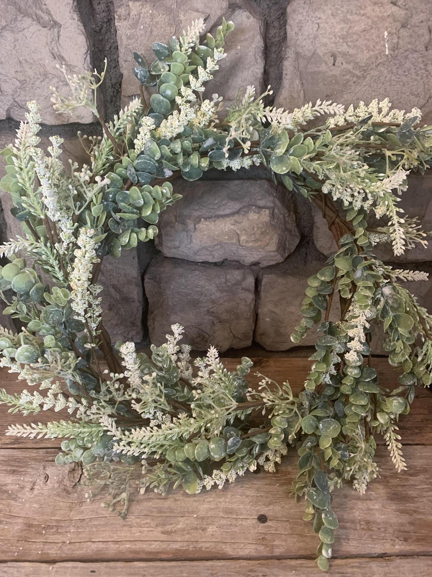 Succulent Leaf & Tiny Flower Wreath