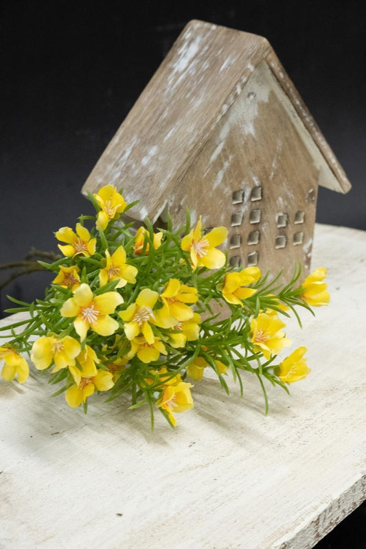 Yellow Astroemeria Pick