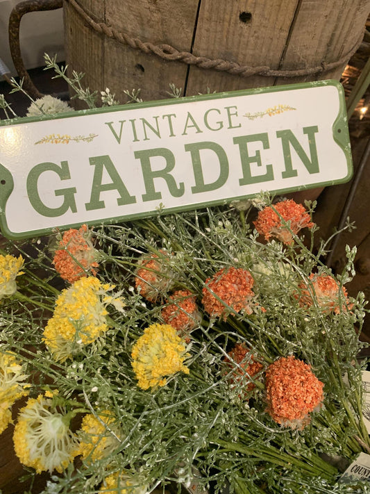 Vintage Garden Metal Sign